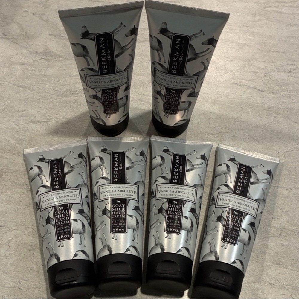 Beekman 1802 Skincare Set - Black and Gray